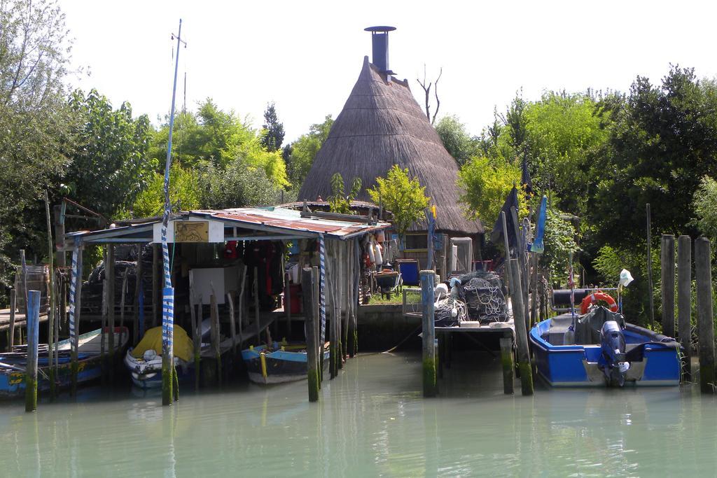 Appartamento Frontemare Azzurra Caorle Habitación foto